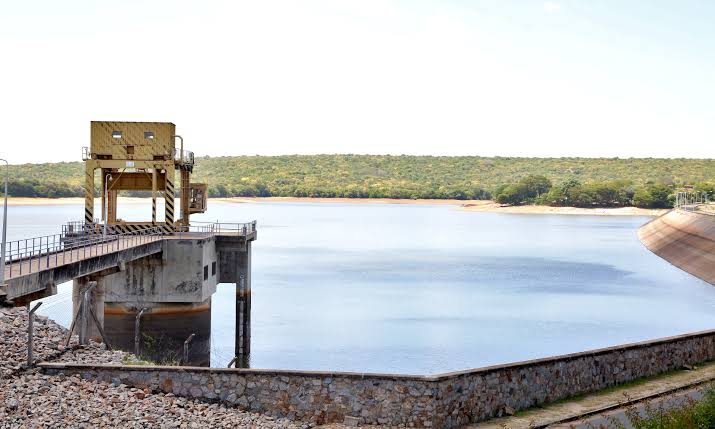 Kamburu Reservoir